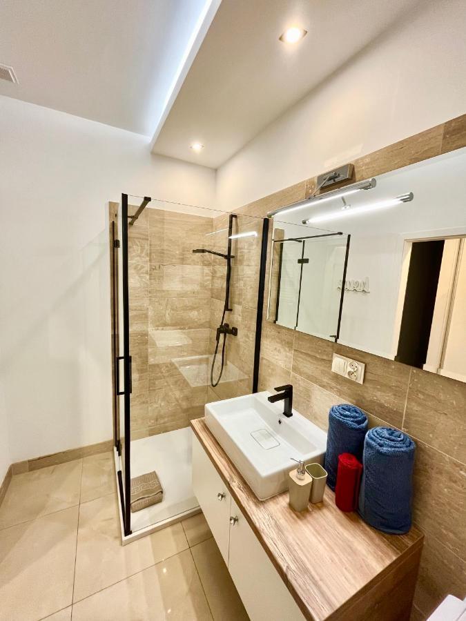 Apartment Platan