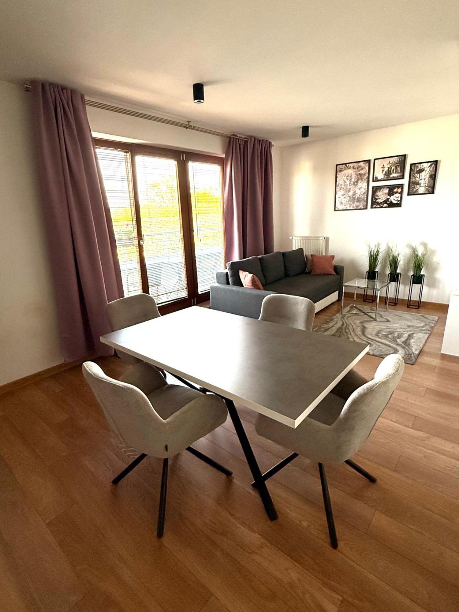Apartment Platan *